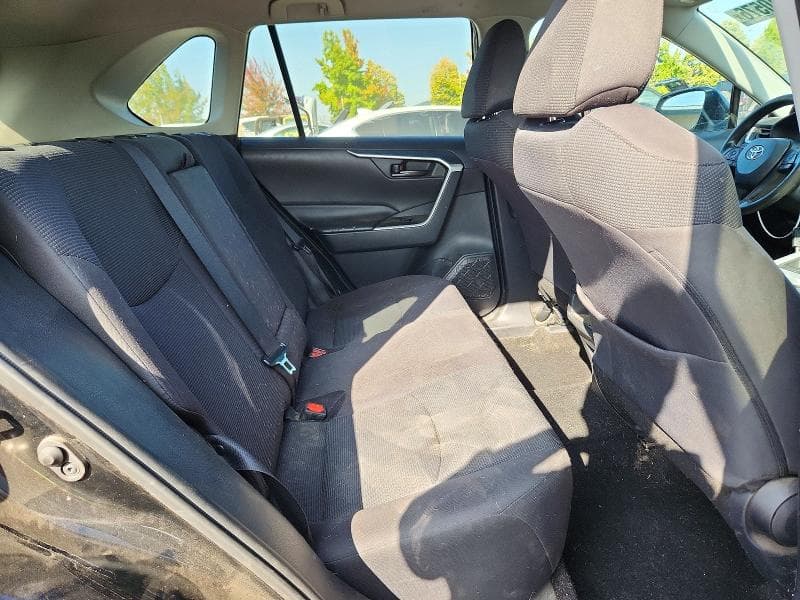 2019 TOYOTA RAV4 LE 11