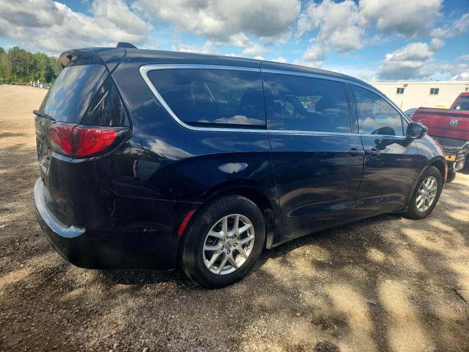 2025 CHRYSLER GRAND CARAVAN SXT 3