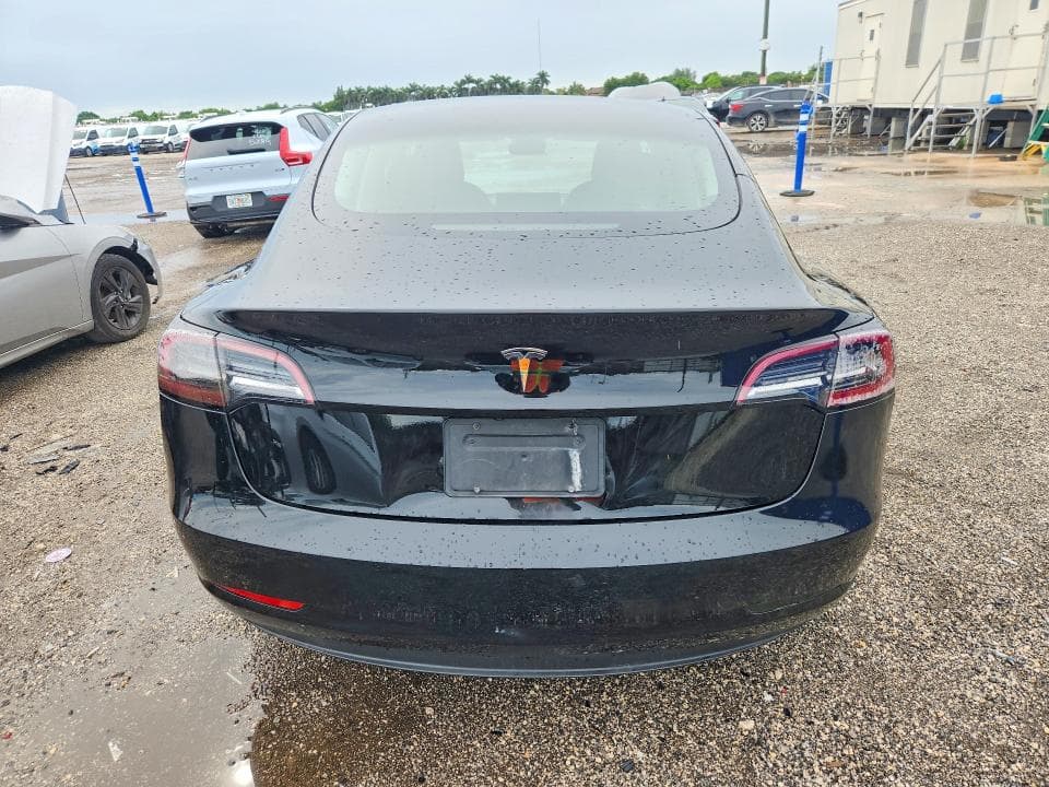 2023 TESLA MODEL 3 6