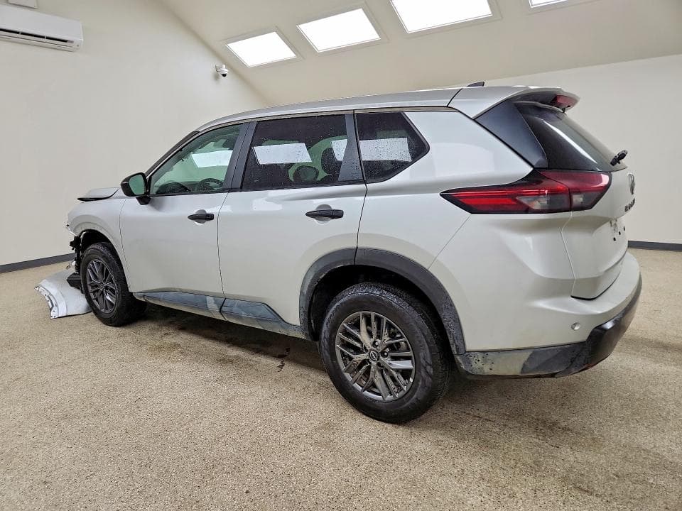 2024 NISSAN ROGUE S 2