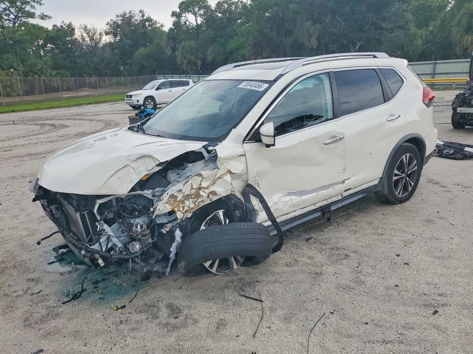 2018 NISSAN ROGUE SL