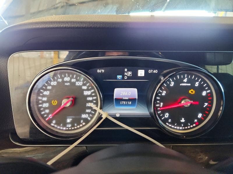 2017 MERCEDES-BENZ E 300 4MATIC 9