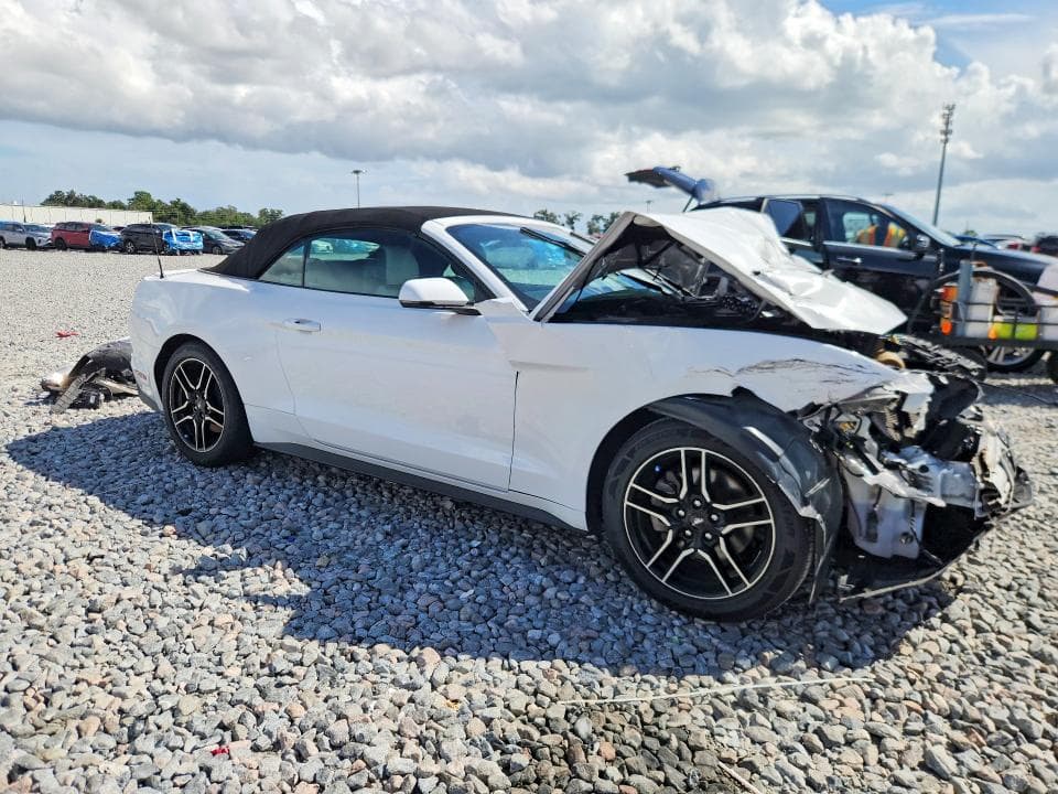 2018 FORD MUSTANG 4