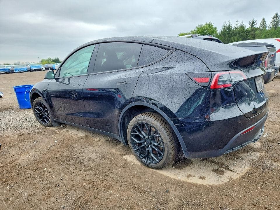 2023 TESLA MODEL Y 2
