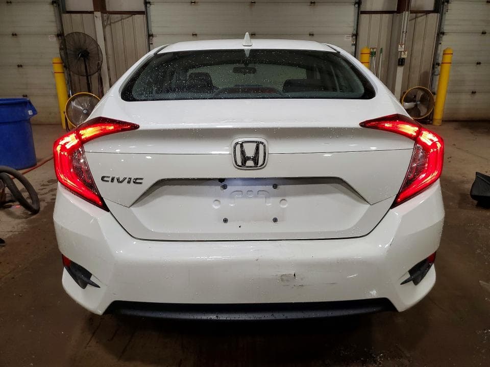 2018 HONDA CIVIC EX 6