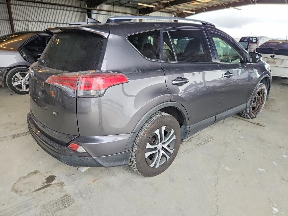 2017 TOYOTA RAV4 LE 3