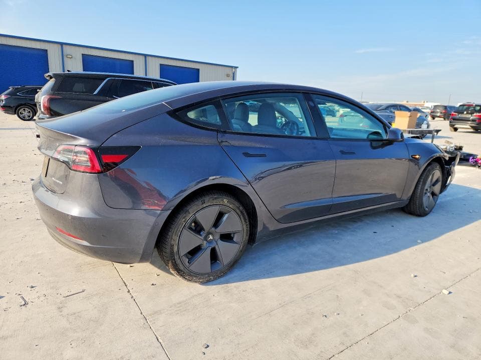 2022 TESLA MODEL 3 3