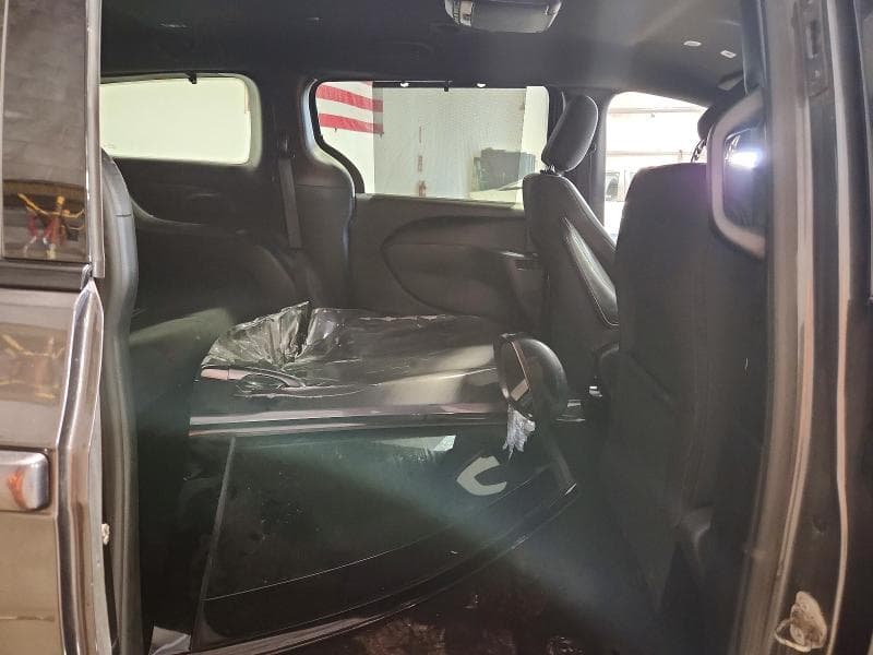 2019 CHRYSLER PACIFICA TOURING PLUS 11