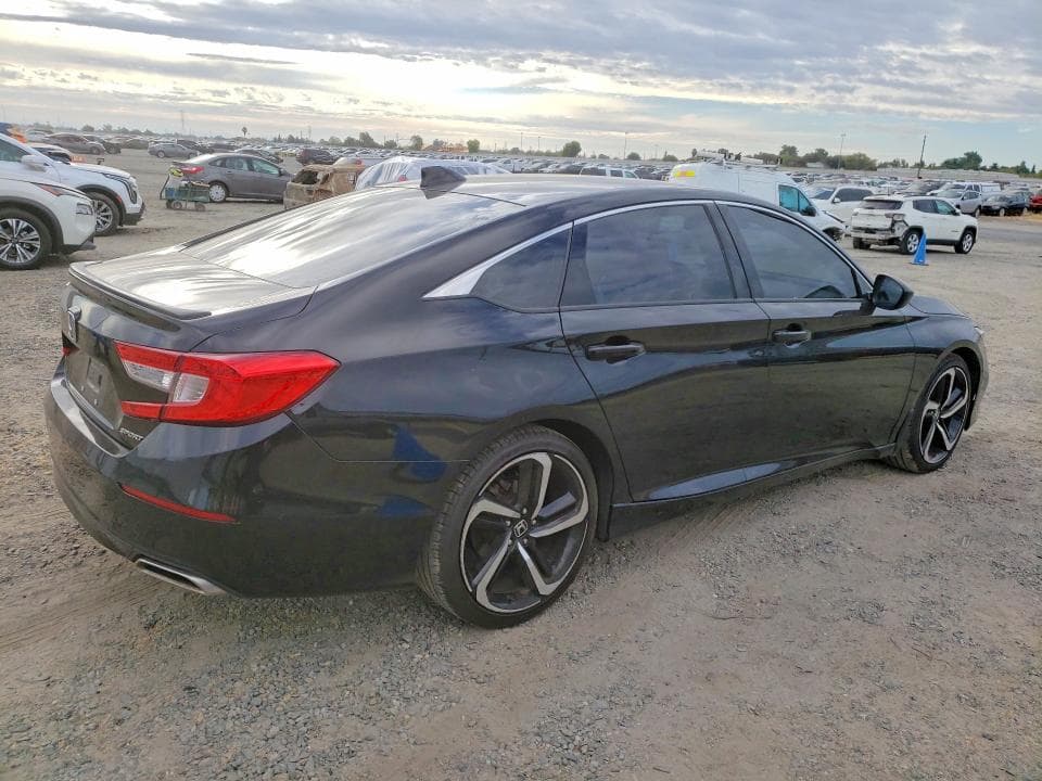 2022 HONDA ACCORD SPORT 3