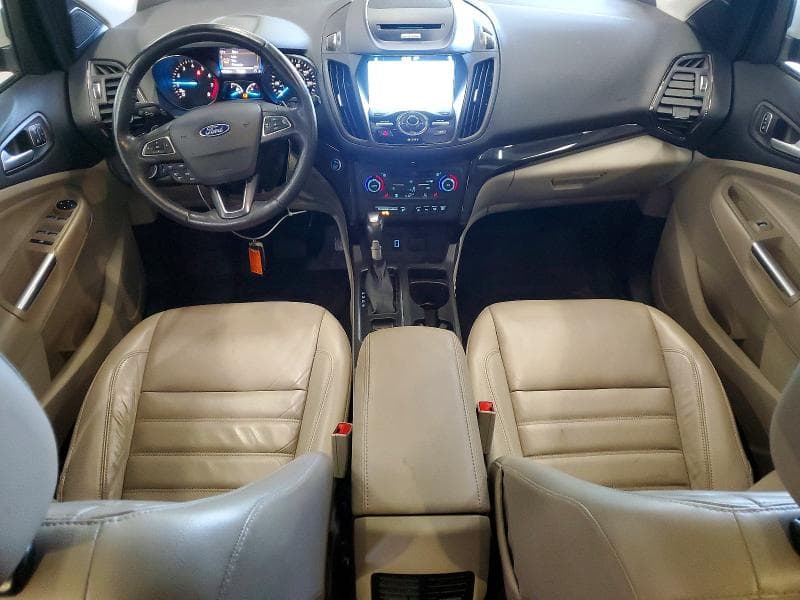 2017 FORD ESCAPE TITANIUM 8