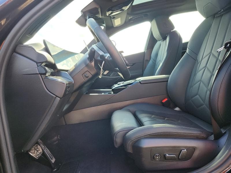 2026 BMW 530 XI 7