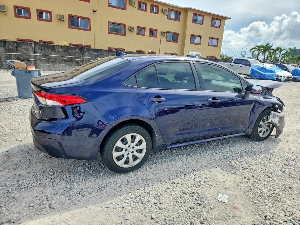 2024 TOYOTA COROLLA HYBRID LE 3