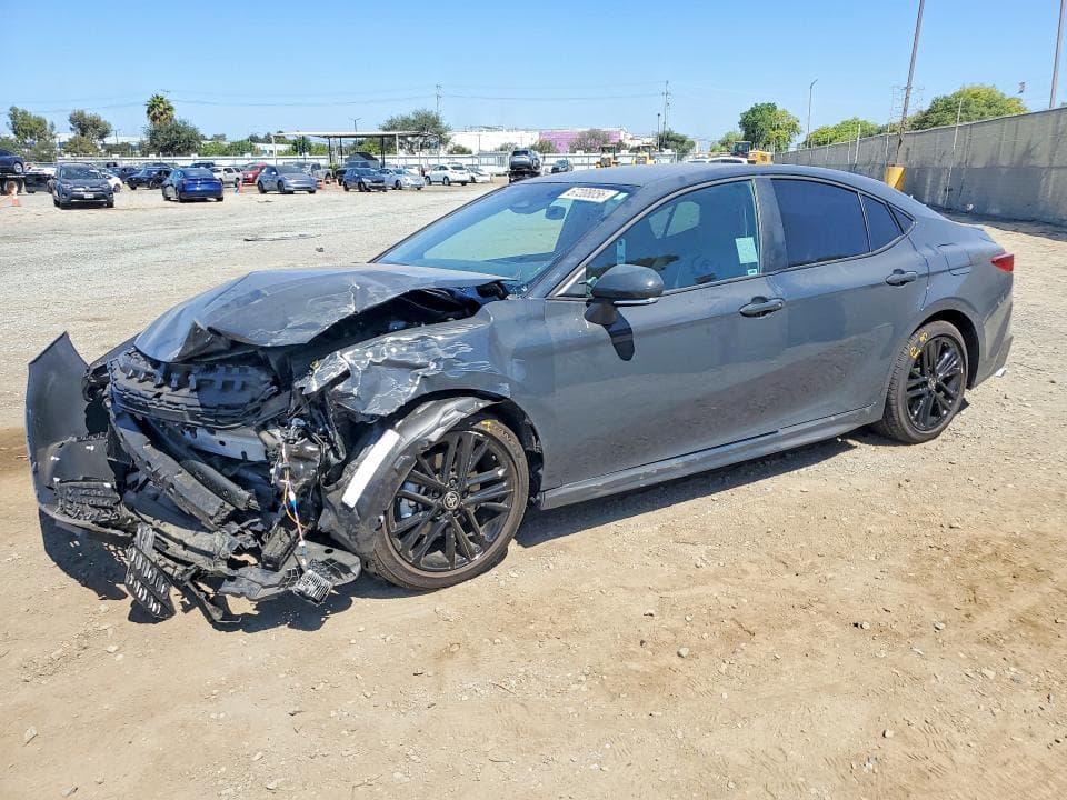 2026 TOYOTA CAMRY SE - 1