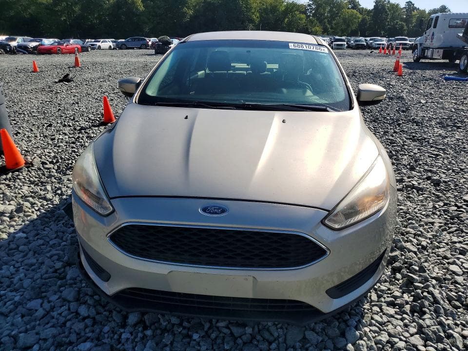 2017 FORD FOCUS SE 5