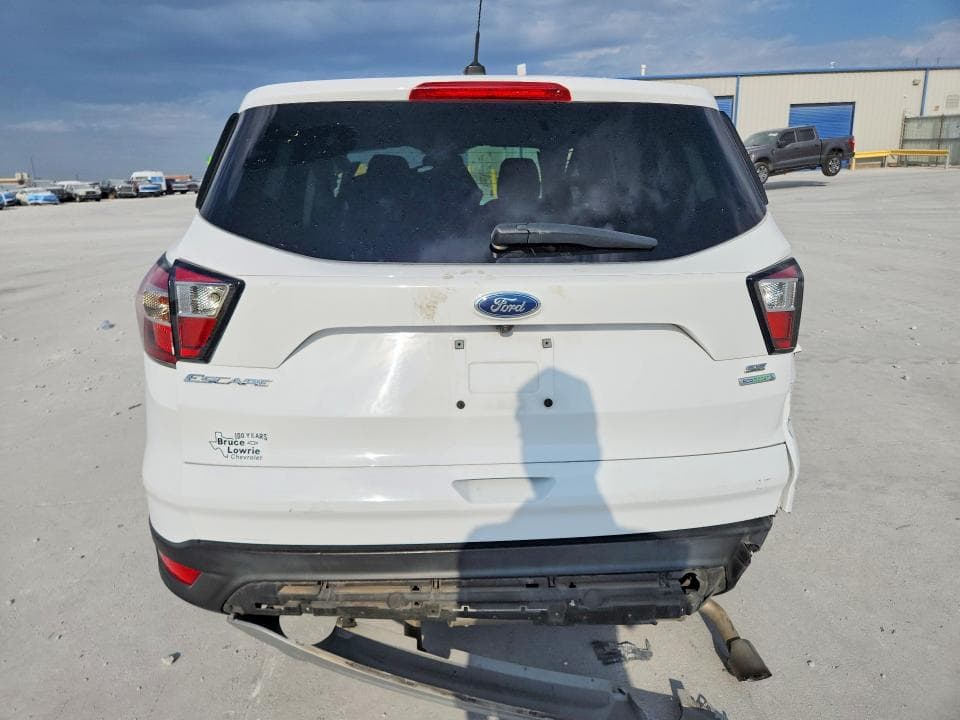 2017 FORD ESCAPE SE 6