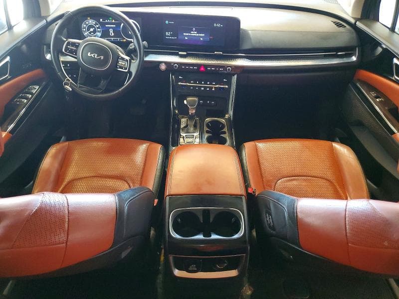 2022 KIA CARNIVAL SX PRESTIGE 8