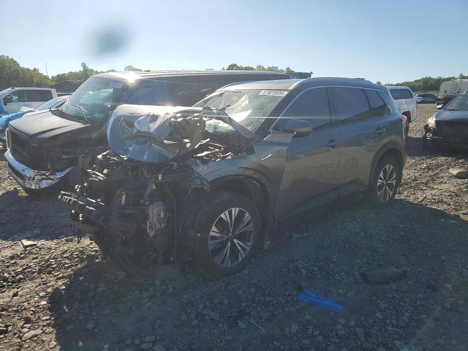 2021 NISSAN ROGUE SV - 1