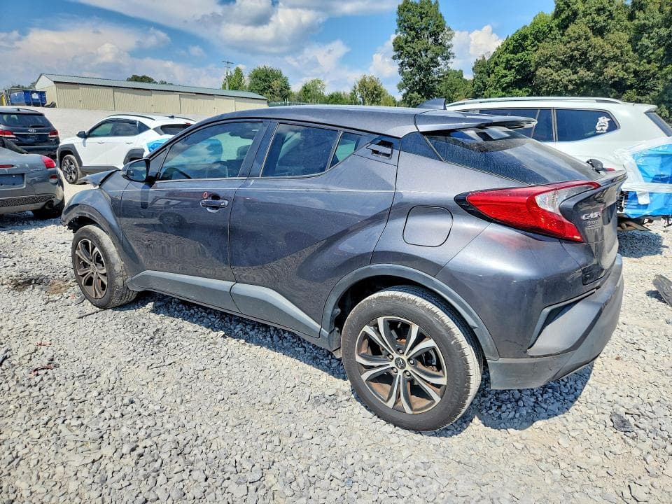 2020 TOYOTA C-HR LE 2