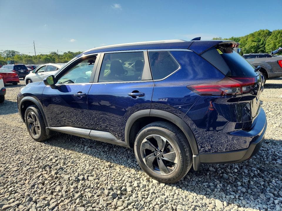 2024 NISSAN ROGUE SV 2