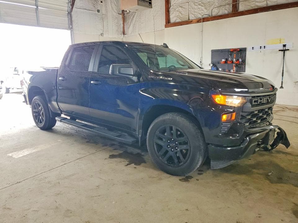 2024 CHEVROLET SILVERADO C1500 CUSTOM 4