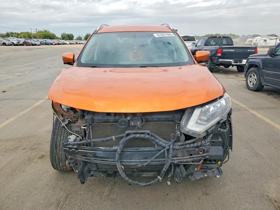 2017 NISSAN ROGUE SV 5