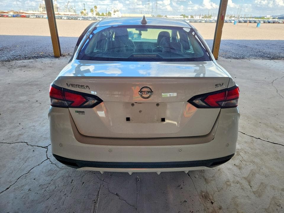 2021 NISSAN VERSA SV 6