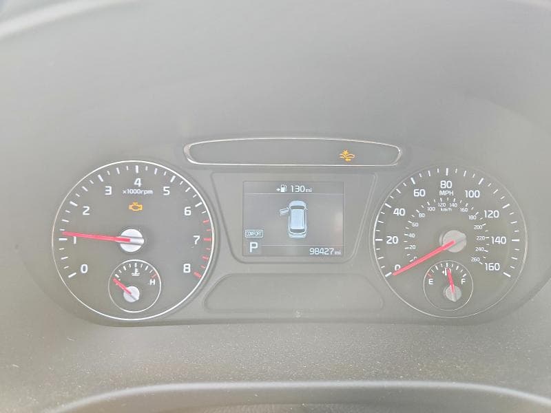 2020 KIA SORENTO S 9