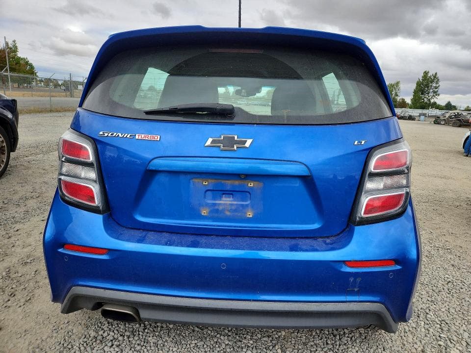 2018 CHEVROLET SONIC LT 6