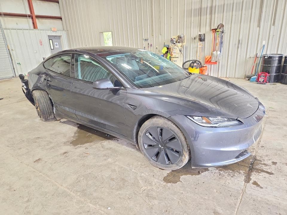 2025 TESLA MODEL 3 4