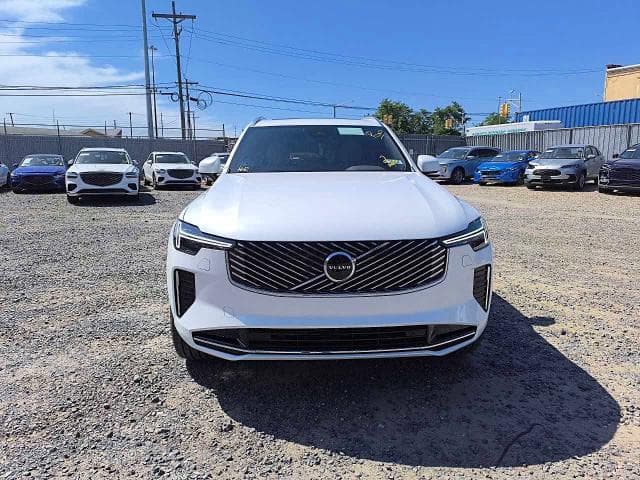 2026 VOLVO XC90 CORE 5