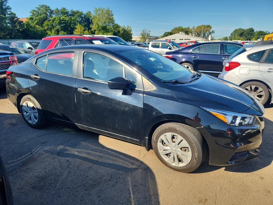 2022 NISSAN VERSA S 4