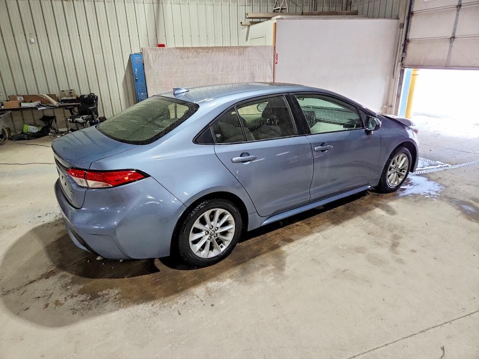 2020 TOYOTA COROLLA LE 3