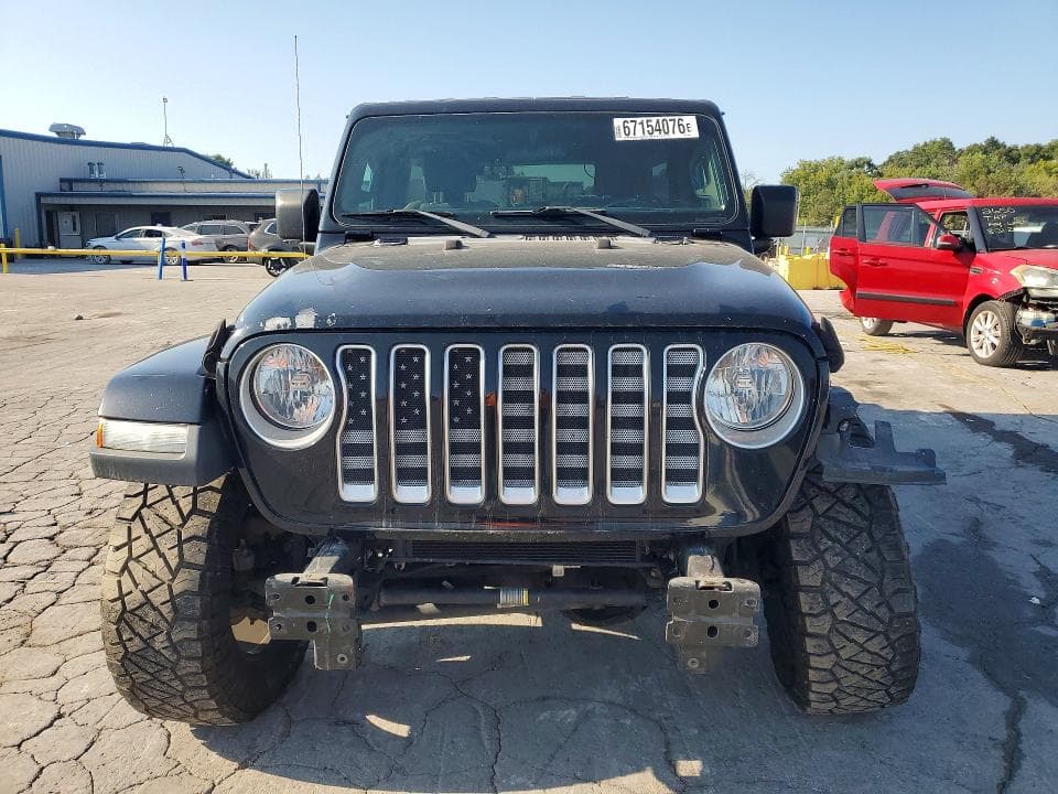 2019 JEEP WRANGLER UNLIMITED SAHARA 5