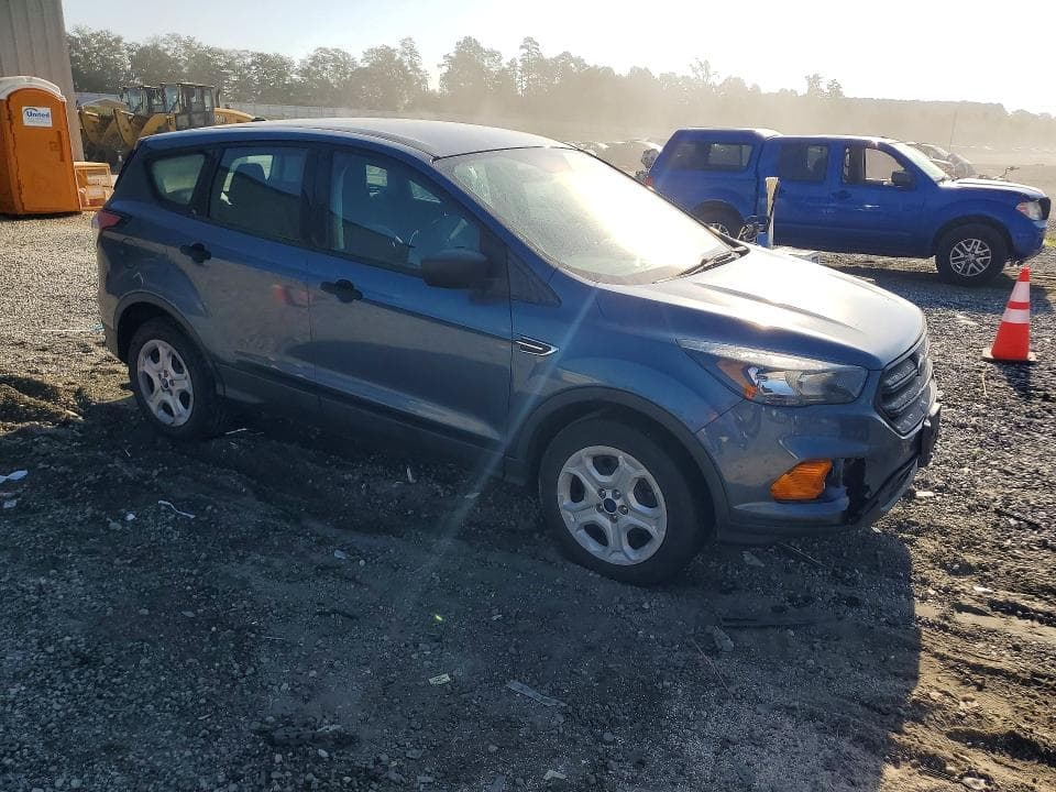 2018 FORD ESCAPE S 4