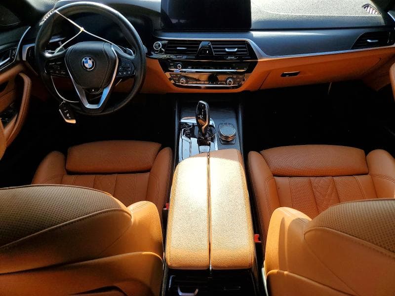 2023 BMW 530 I 8