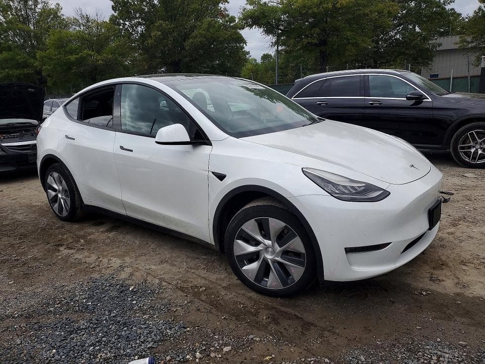 2020 TESLA MODEL Y 4
