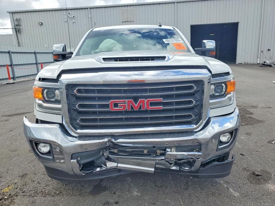 2019 GMC SIERRA K2500 SLT 5