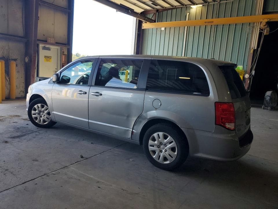 2018 DODGE GRAND CARAVAN SE 2