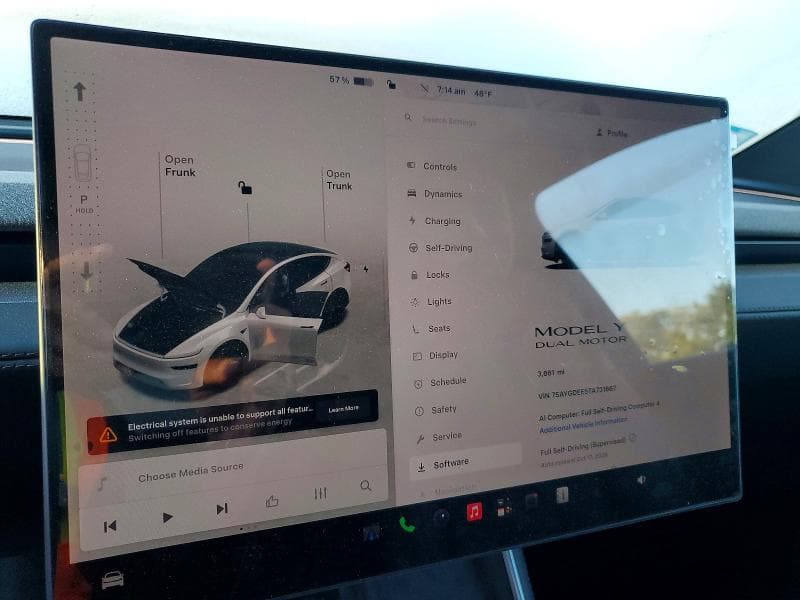 2026 TESLA MODEL Y 9