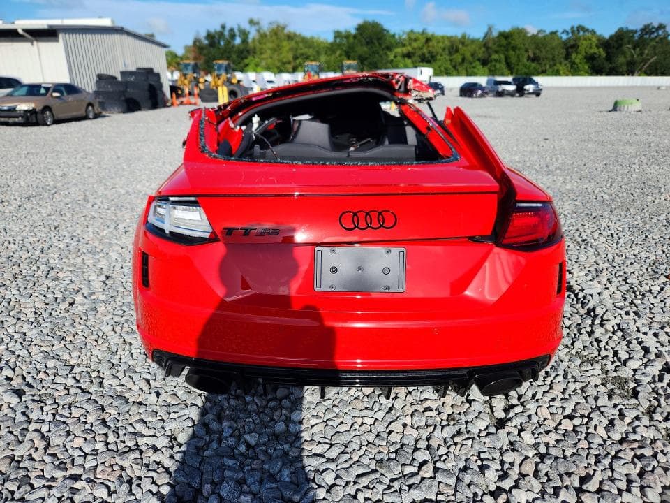 2018 AUDI TT RS 6