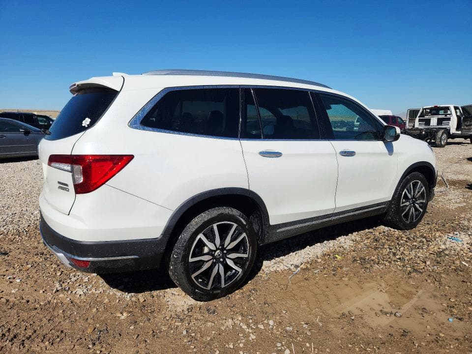 2021 HONDA PILOT TOURING 3