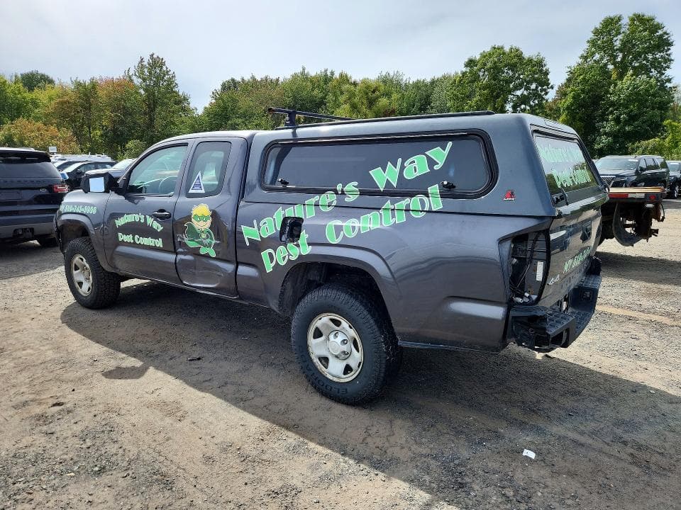 2017 TOYOTA TACOMA SR 2
