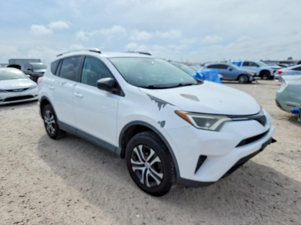 2017 TOYOTA RAV4 LE 4