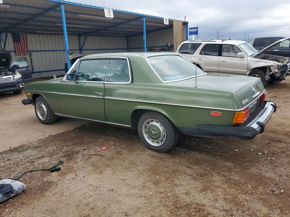 1975 MERCEDES-BENZ C-CLASS C280 LUXURY 2