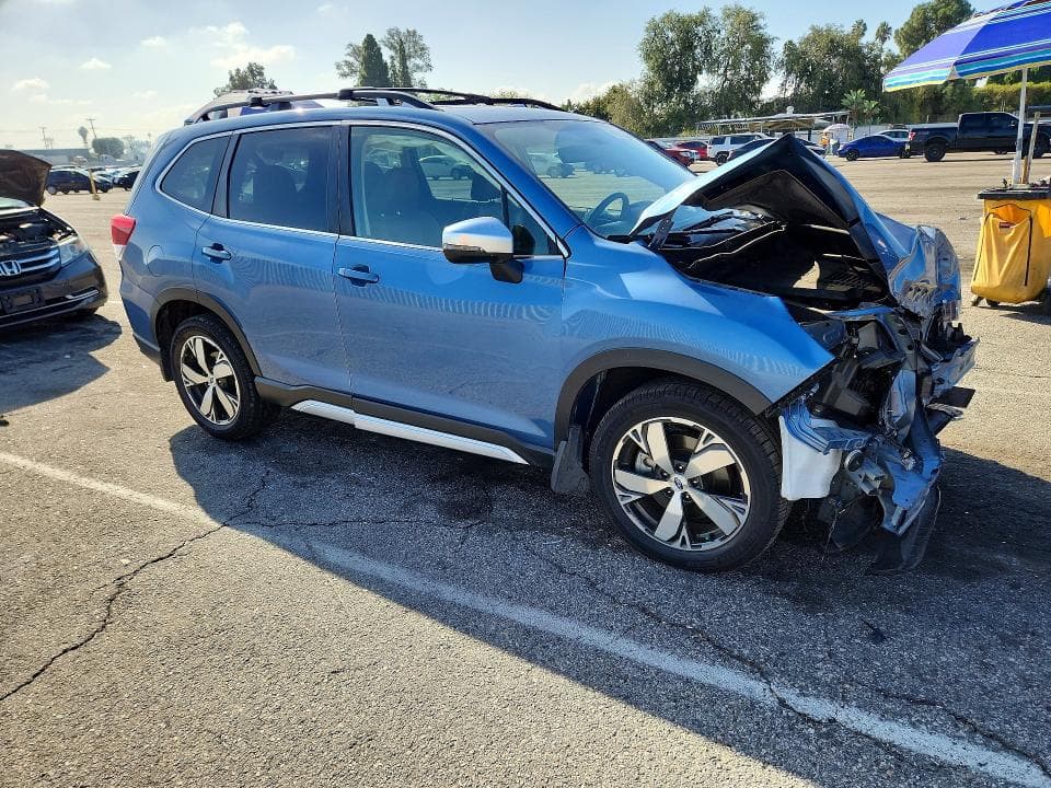 2021 SUBARU FORESTER TOURING 4