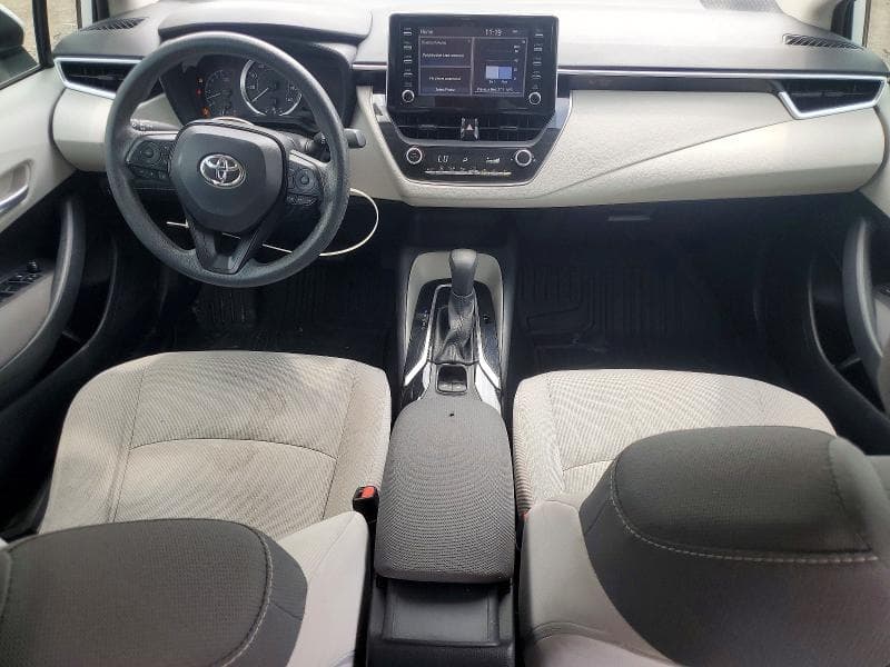 2020 TOYOTA COROLLA LE 8