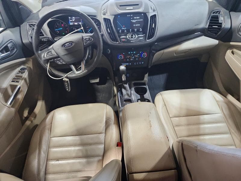 2017 FORD ESCAPE TITANIUM 8