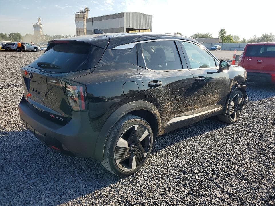 2025 NISSAN KICKS SR 3