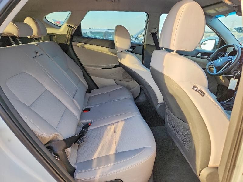 2019 HYUNDAI TUCSON SE 10