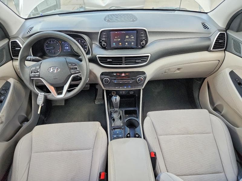 2020 HYUNDAI TUCSON SE 8